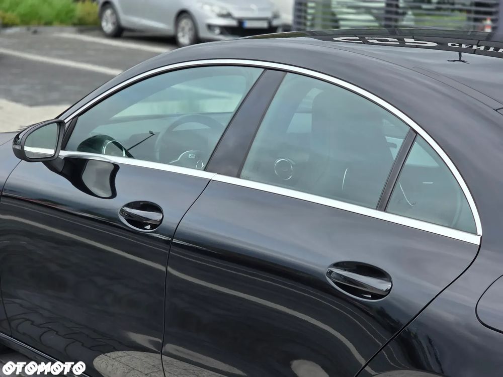 Mercedes-Benz CLA 180 d 8G-DCT - 29