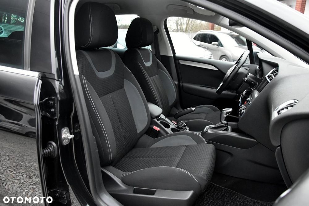 Citroën C4 ver-bluehdi-150-eat6-shine - 26