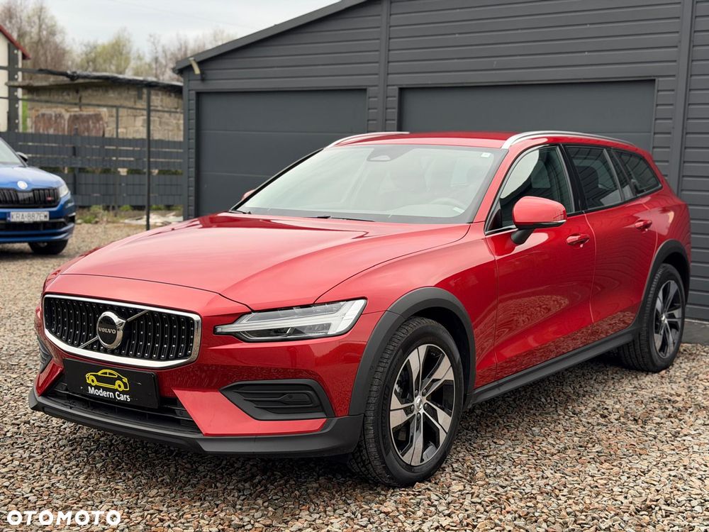 Volvo V60 Cross Country B4 D AWD Plus - 14