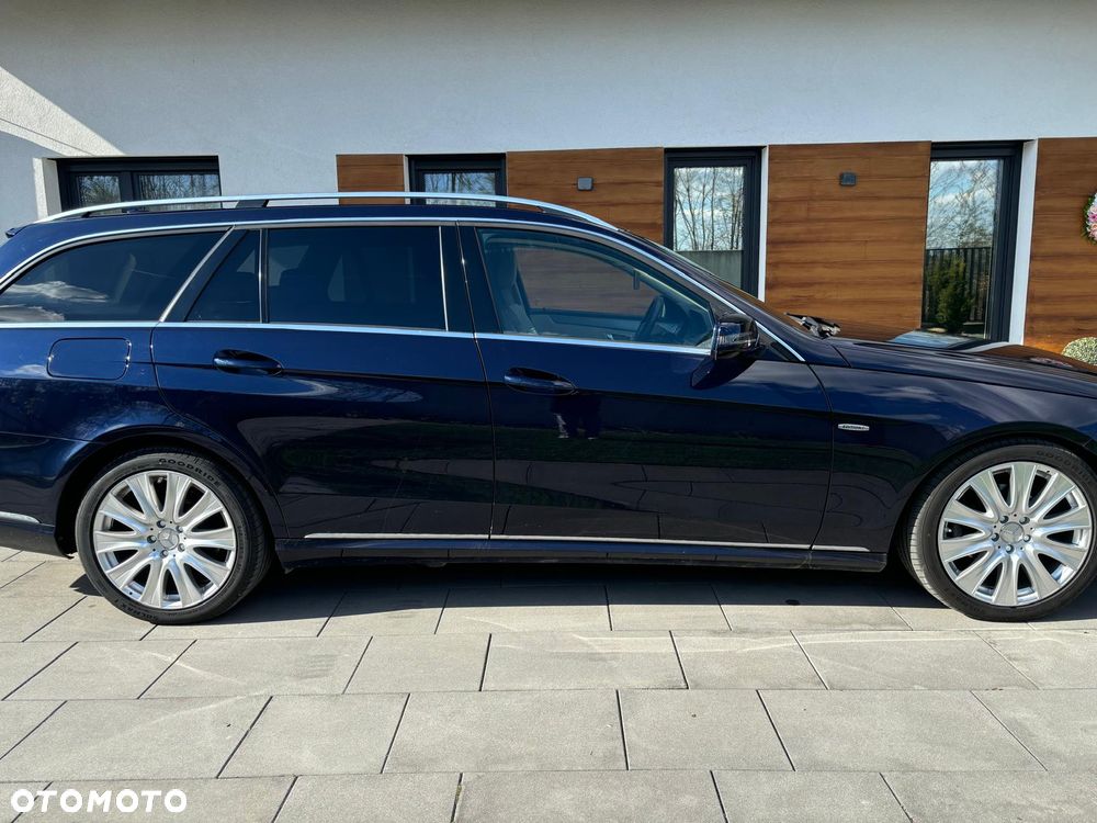 Mercedes-Benz Klasa E 200 BlueTEC 7G-TRONIC Elegance - 5