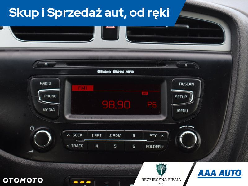 Kia Ceed - 14