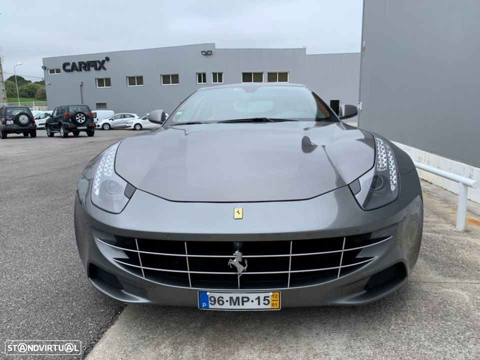 Ferrari FF - 14
