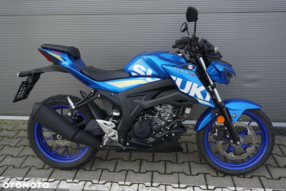 Suzuki GSX - 2
