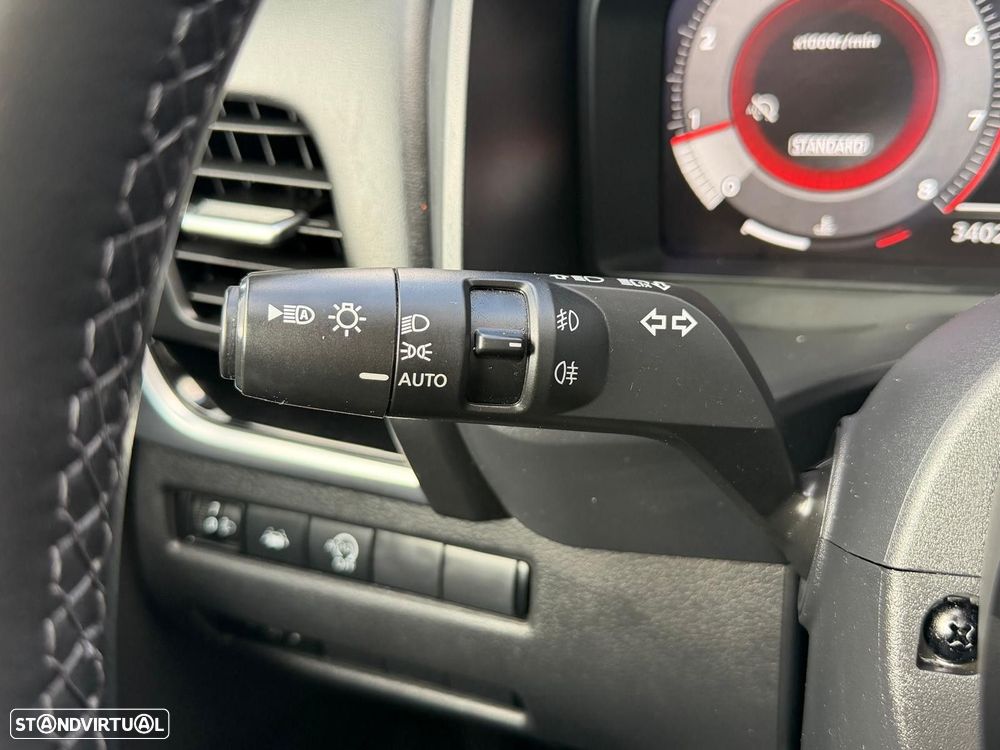 Nissan Qashqai 1.3 DIG-T N-Connecta LED - 19