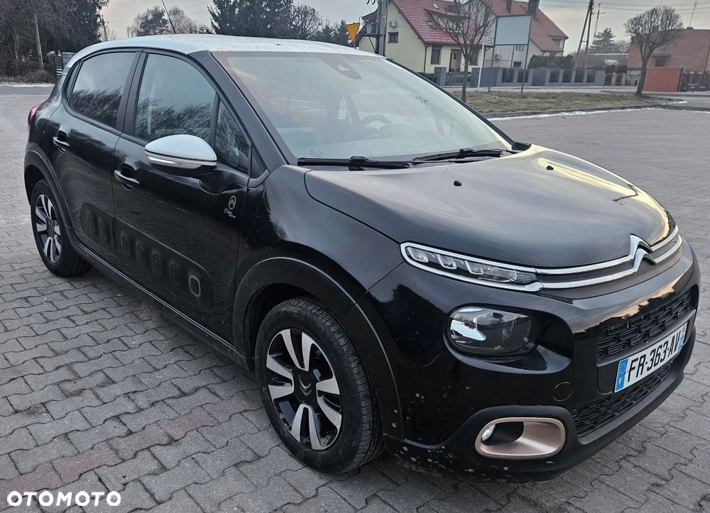 Citroën C3 1.2 PureTech Shine - 2