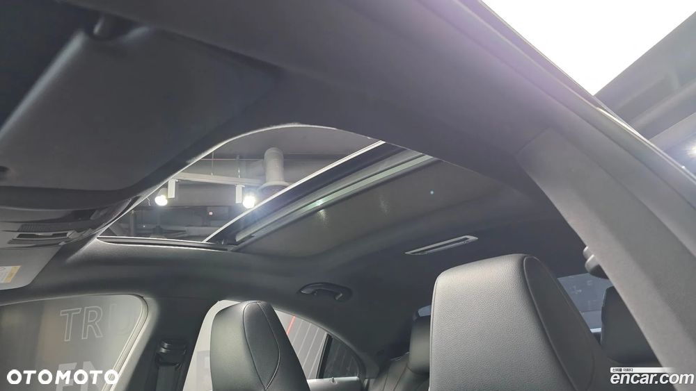 Mercedes-Benz CLA - 16