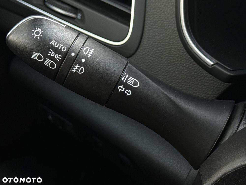 Renault Megane 1.3 TCe FAP Techno EDC - 35