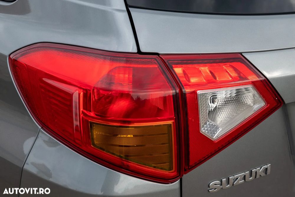 Suzuki Vitara 1.6 Passion - 12