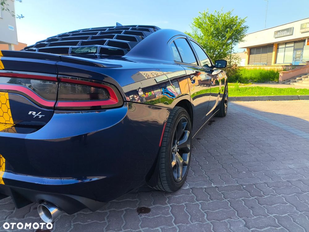 Dodge Charger - 9