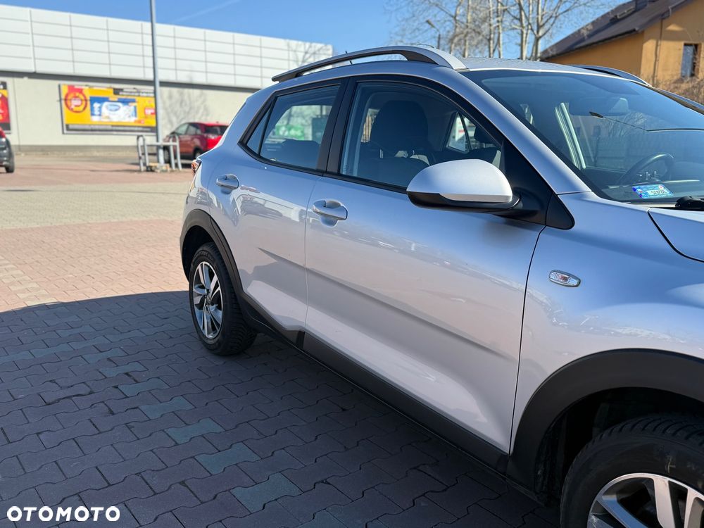 Kia Stonic 1.2 L - 9