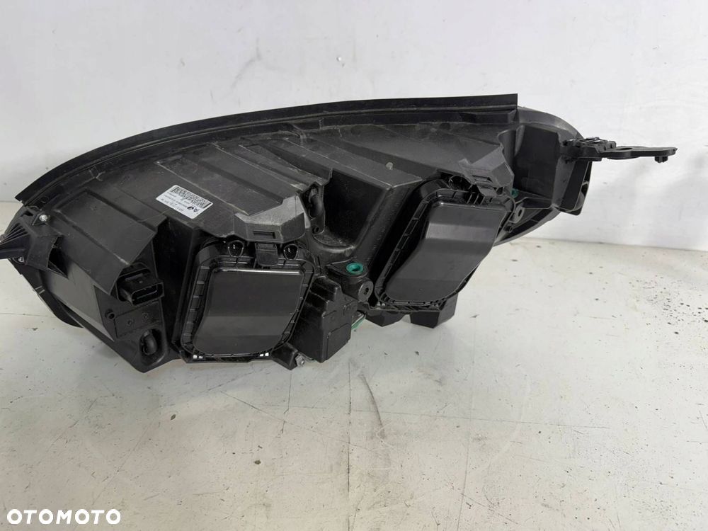 lampa prawy przód prawa przednia citroen jumpy iii eu - 12