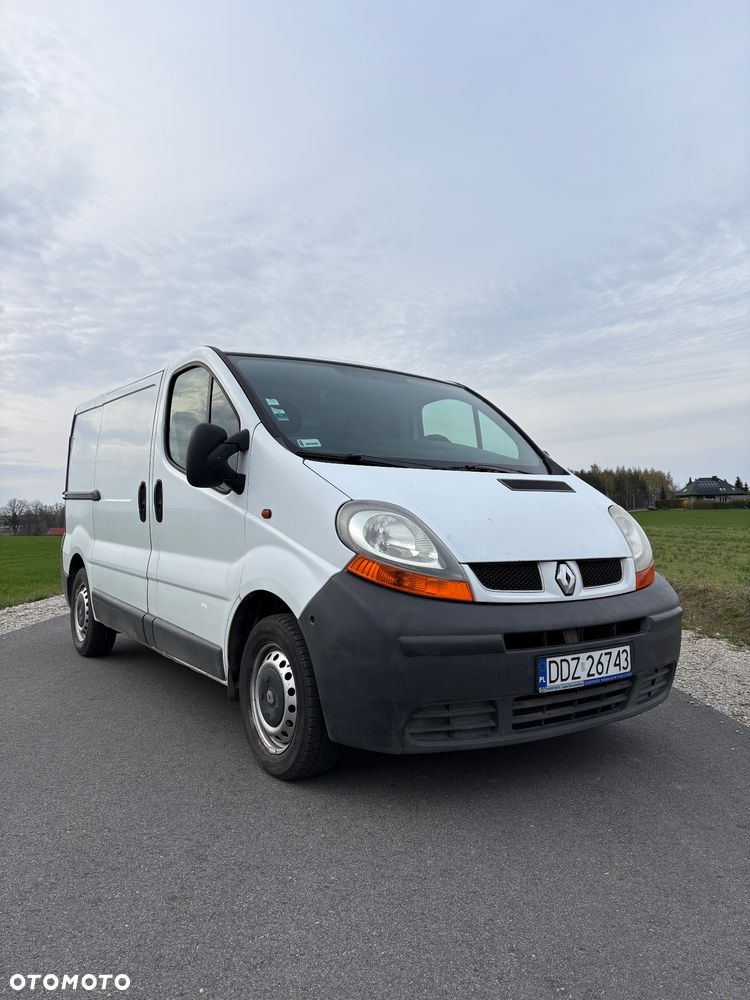 Renault Trafic - 2