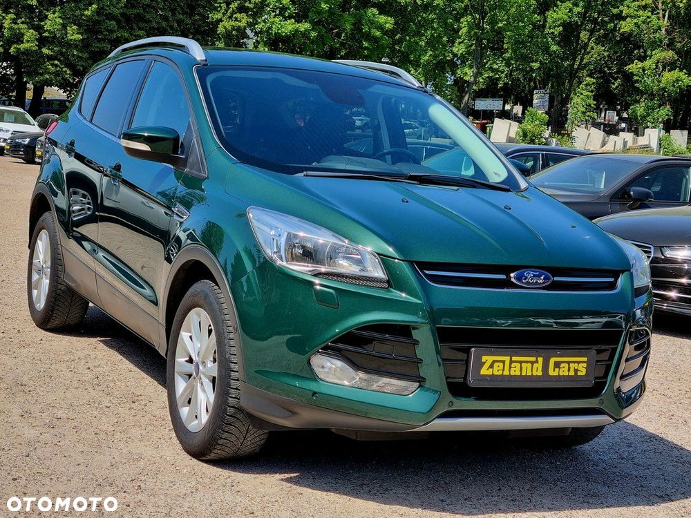 Ford Kuga 1.5 EcoBoost 2x4 Titanium - 3