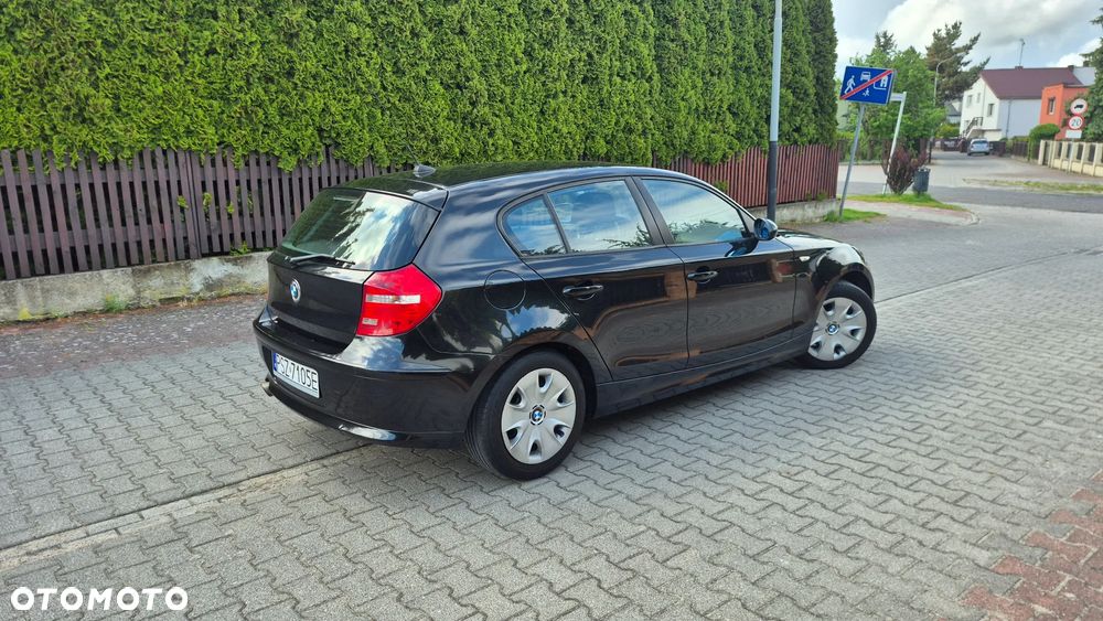 BMW Seria 1 - 26