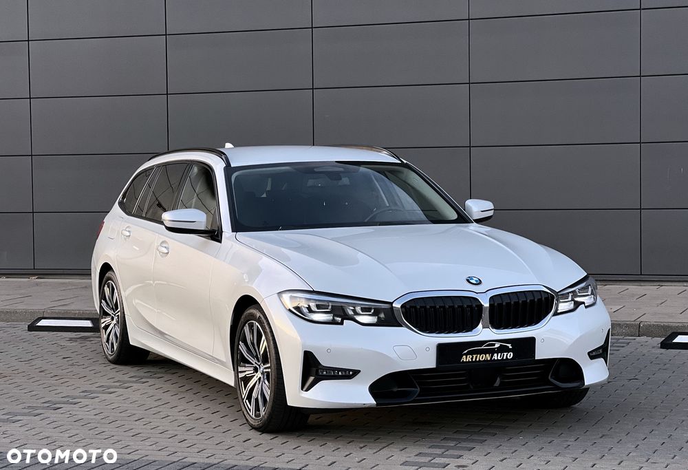 BMW Seria 3 320d Sport Line Shadow sport - 2