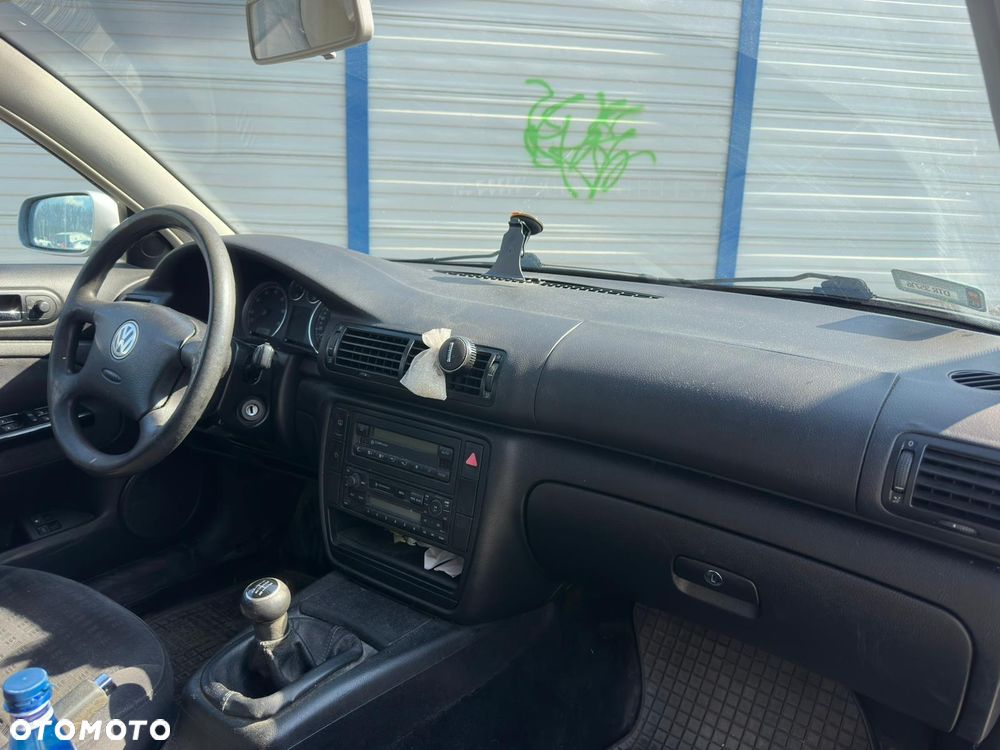 Volkswagen Passat 1.8T - 7