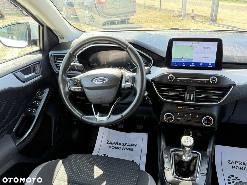 Ford Focus - 30