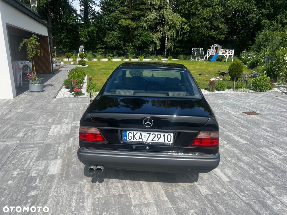 Mercedes-Benz W124 (1984-1993) - 4