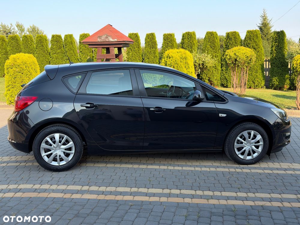 Opel Astra 1.4 Turbo Style - 4