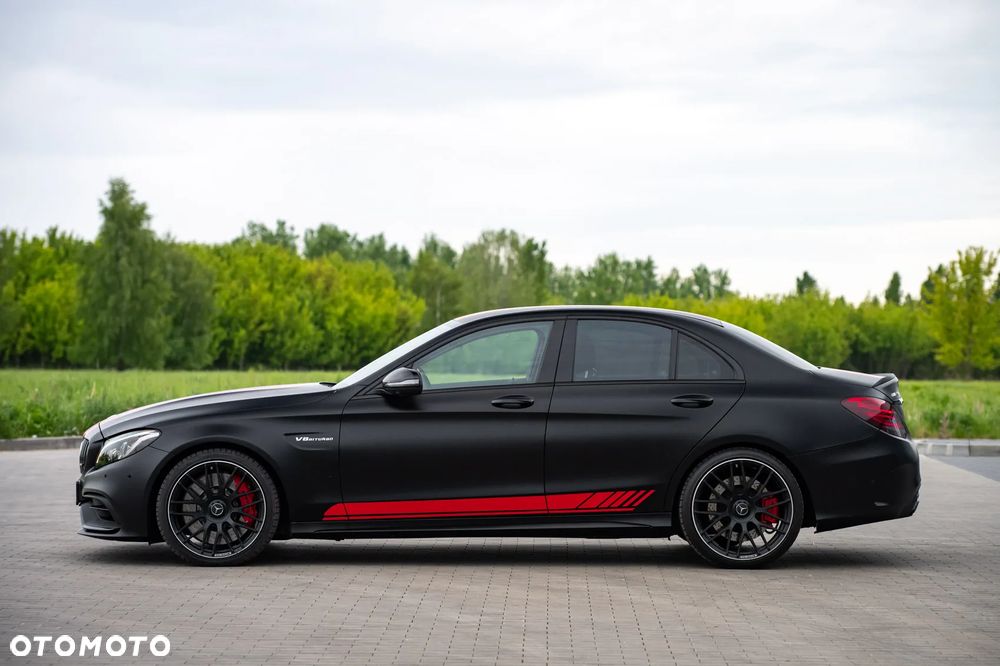 Mercedes-Benz Klasa C AMG 63 S - 22