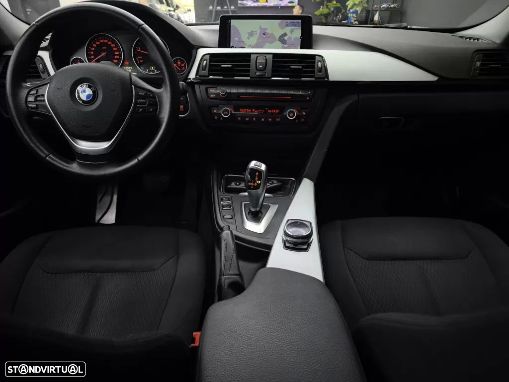 BMW 320 d Aut. Modern Line - 23