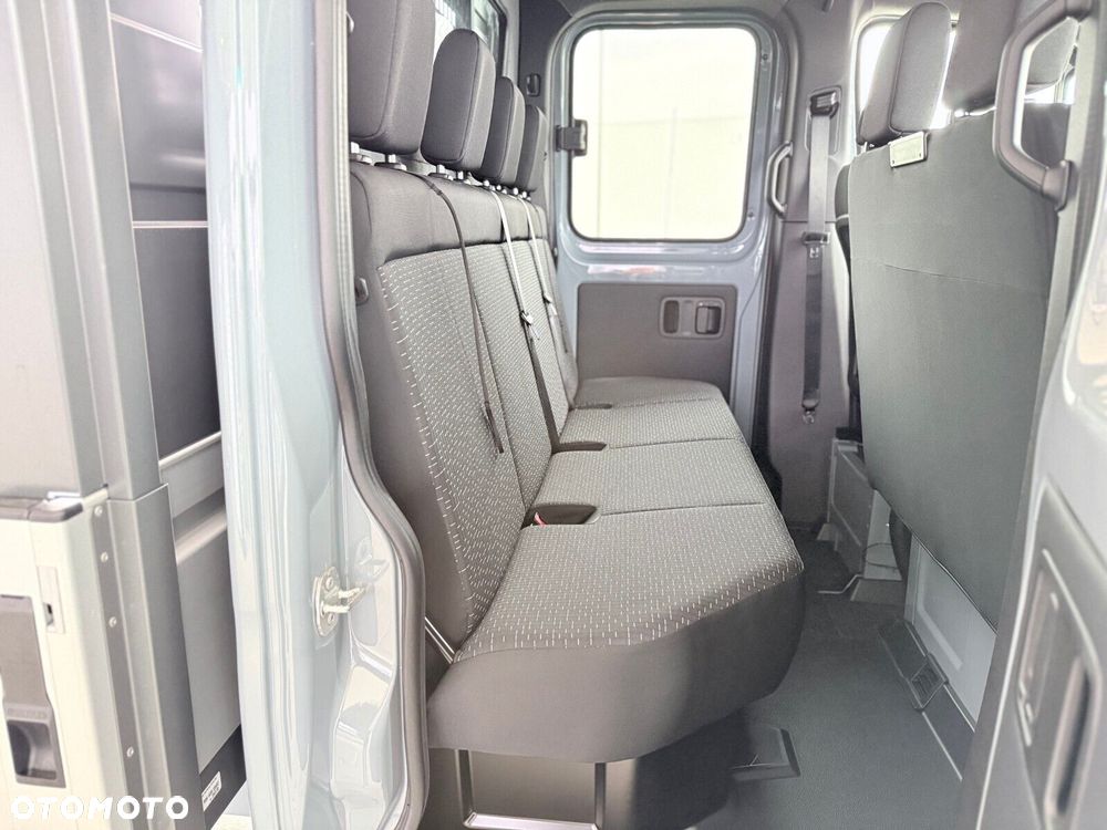 Mercedes-Benz Sprinter 317 cdi Doka 7-os. - 21