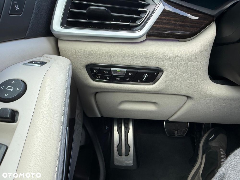 BMW X5 xDrive40d mHEV - 20