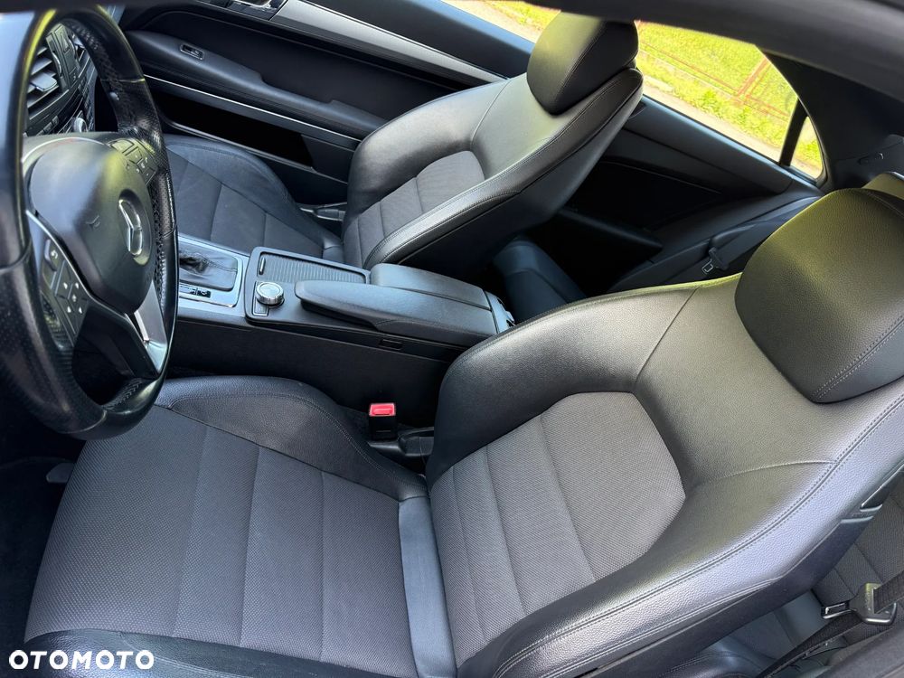 Mercedes-Benz Klasa E 220 CDI DPF BlueEFFICIENCY 7G-TRONIC Avantgarde - 14