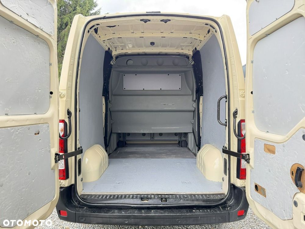 Renault Master - 6