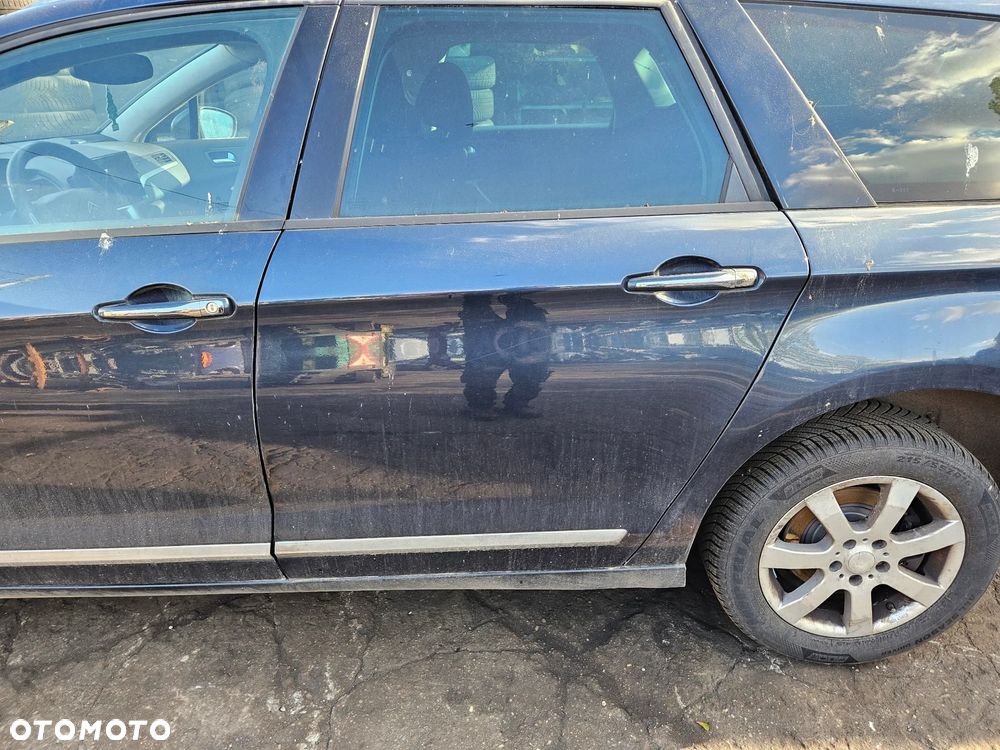 Citroen C5 2.0 103 Kw benzyna. automat na części Alfa Romeo 147 robię na podwórku kurwa no mam takiego tutaj właśnie otwieram go ubiorę wszystko - 7