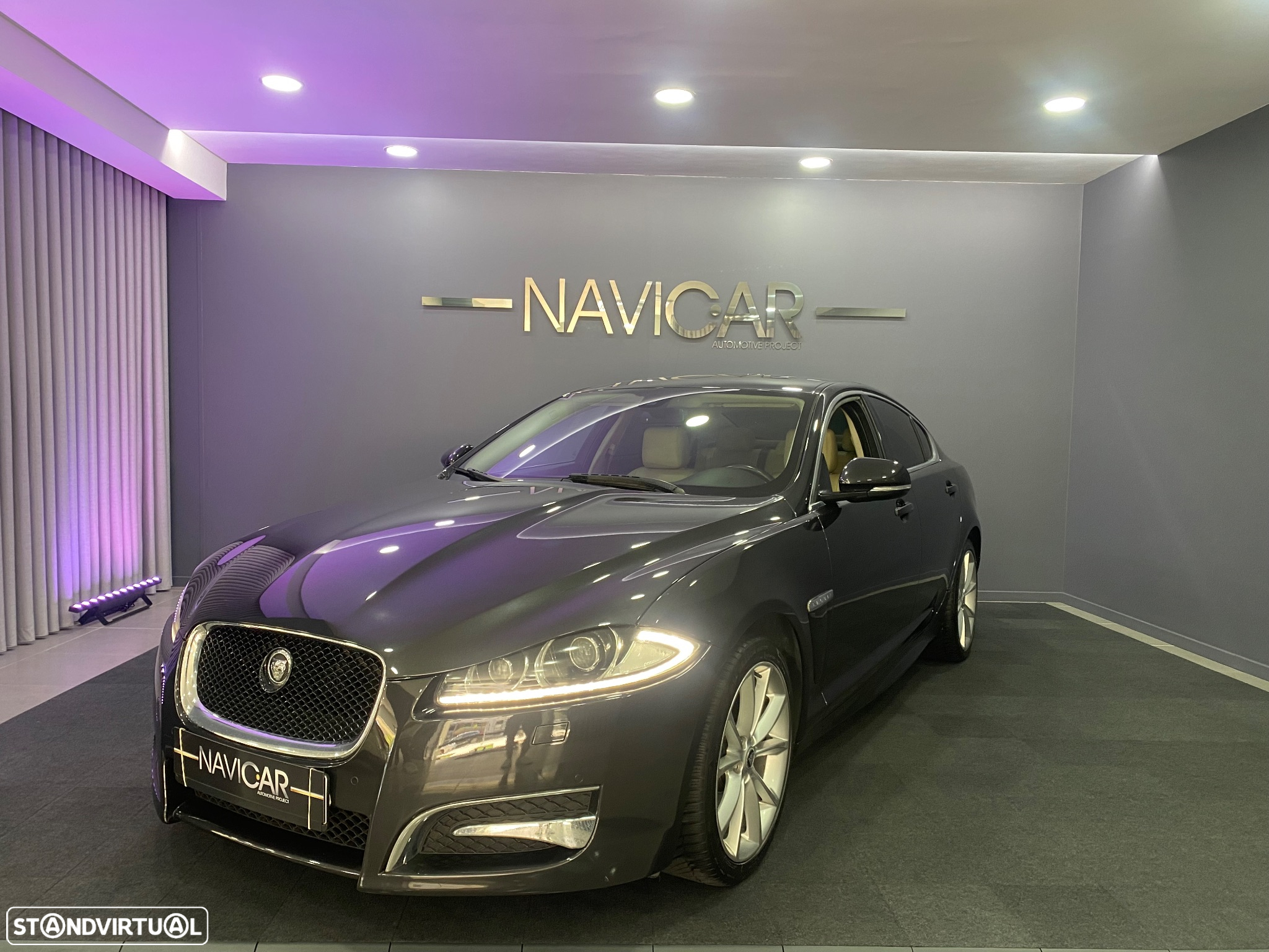Jaguar XF 2.2 D R-Sport - 2