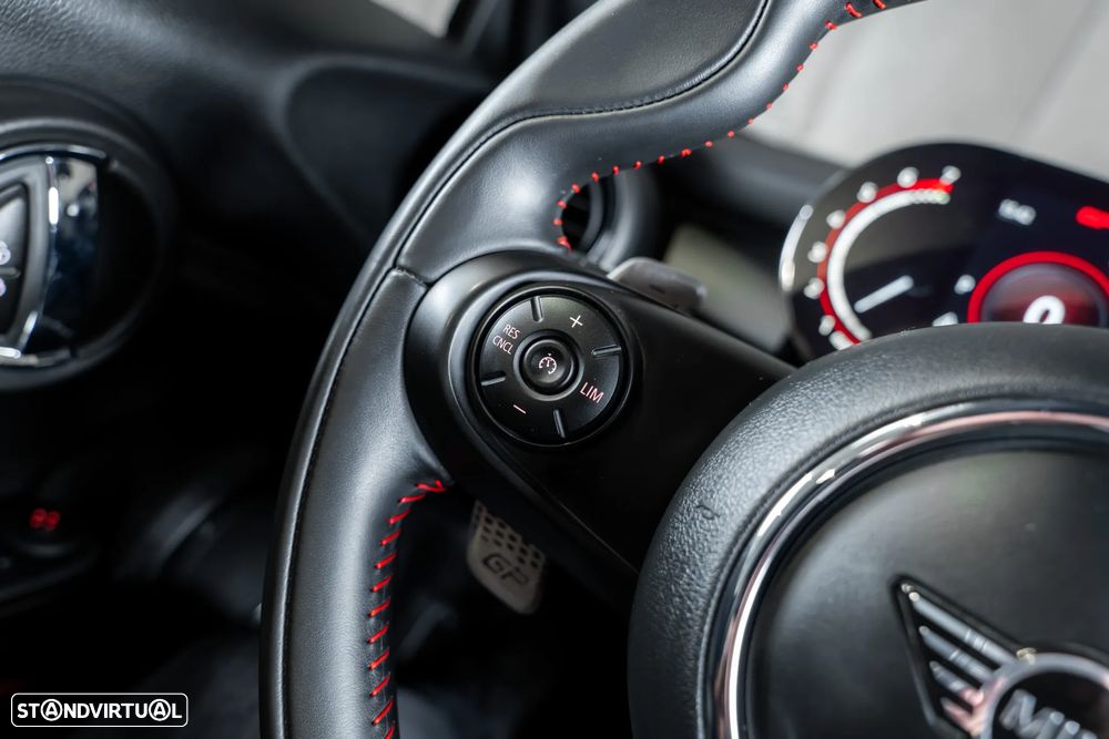 MINI 3 Portas John Cooper Works GP - 18