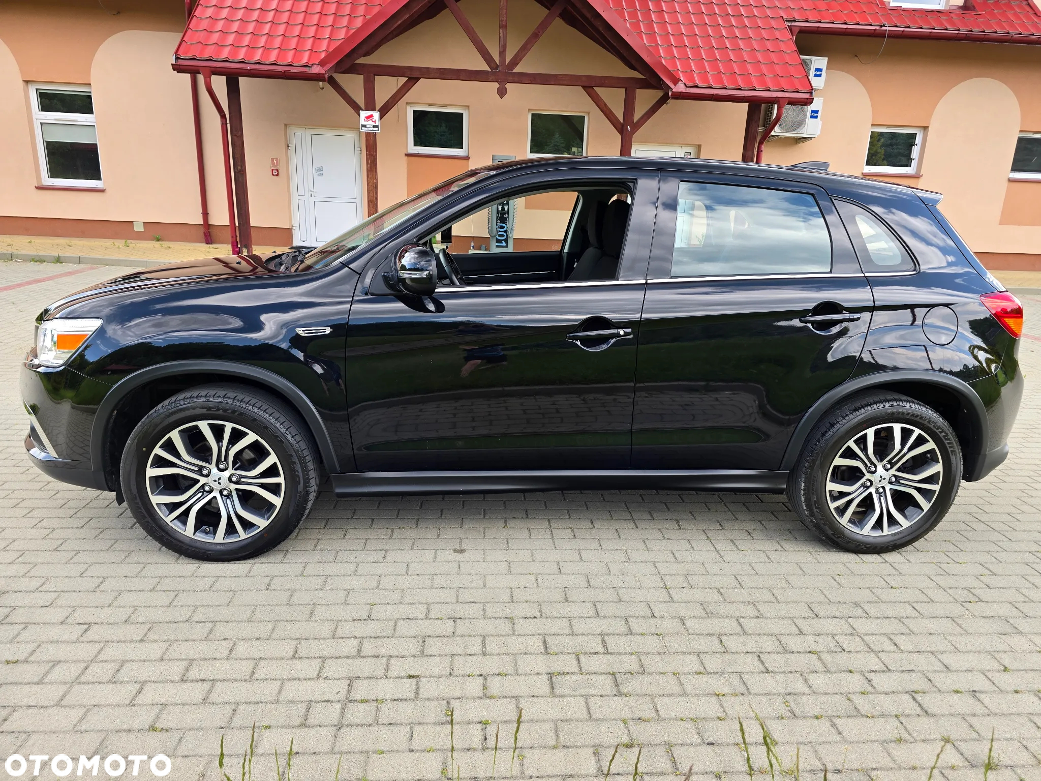 Mitsubishi ASX 1.6 2WD Diamant Edition - 17