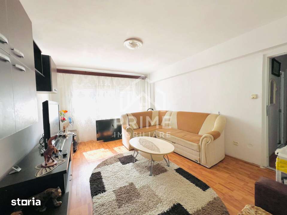 Apartament 2 camere| etaj 2| zona Cugir — fotografia 1