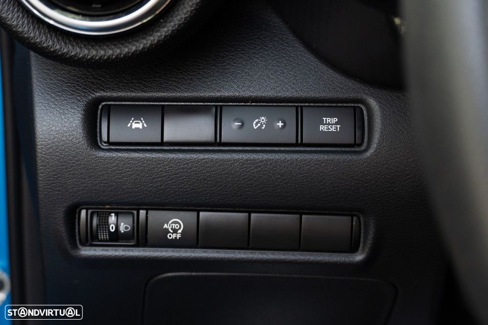 Nissan Juke 1.0 DIG-T Acenta DCT - 32