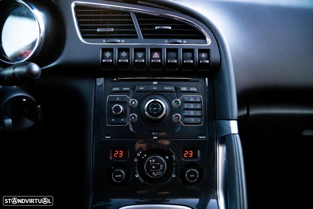 Peugeot 3008 2.0 HDi Hybrid4 - 21