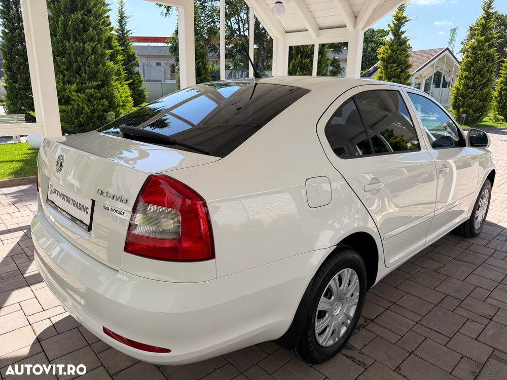 Skoda Octavia 1.6 TDI AMBITION - 41