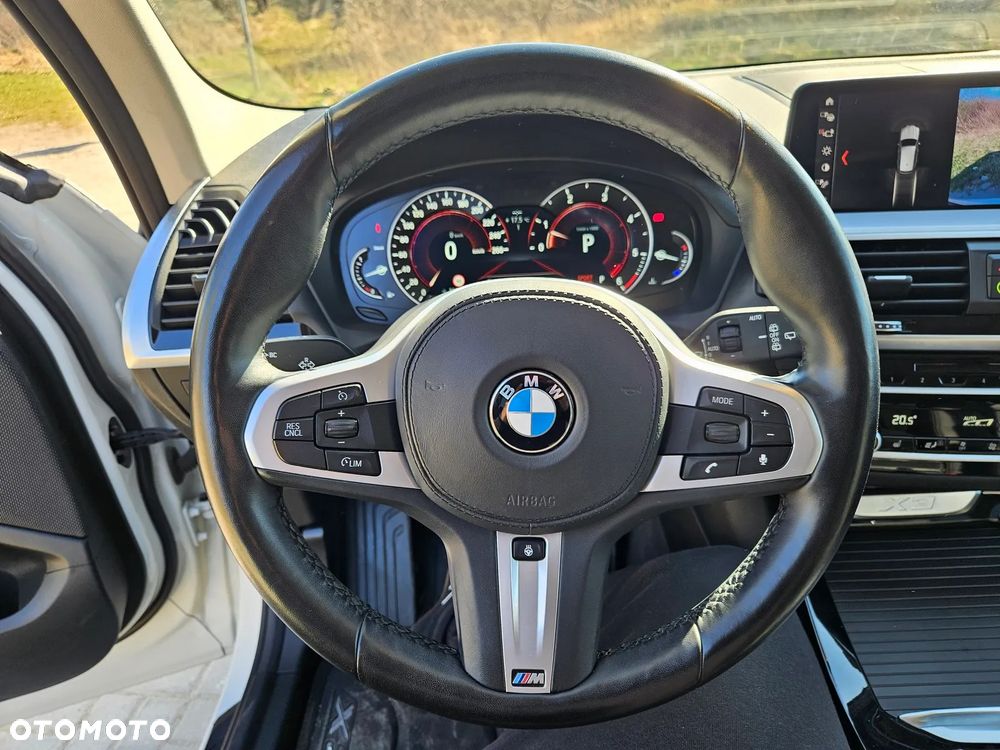 BMW X3 xDrive20d Advantage - 18