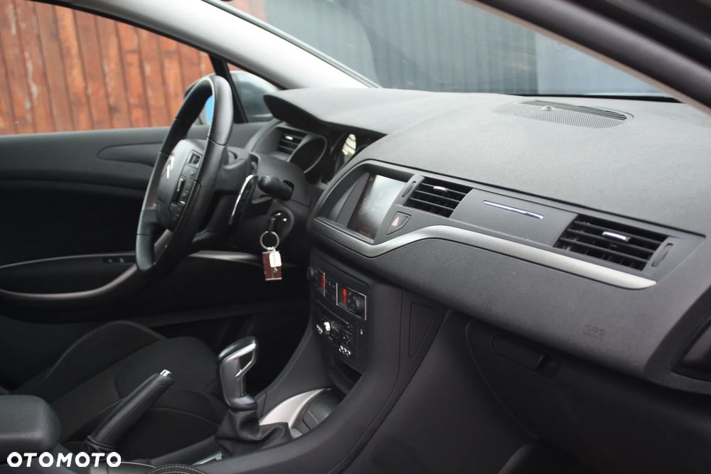 Citroën C5 e-HDi 115 EGS6 FAP Selection - 34