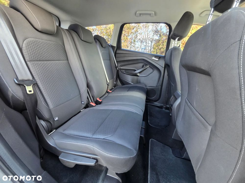 Ford Kuga 1.5 EcoBoost 2x4 Cool & Connect - 28