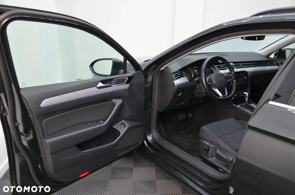 Volkswagen Passat 1.4 TSI DSG GTE - 11