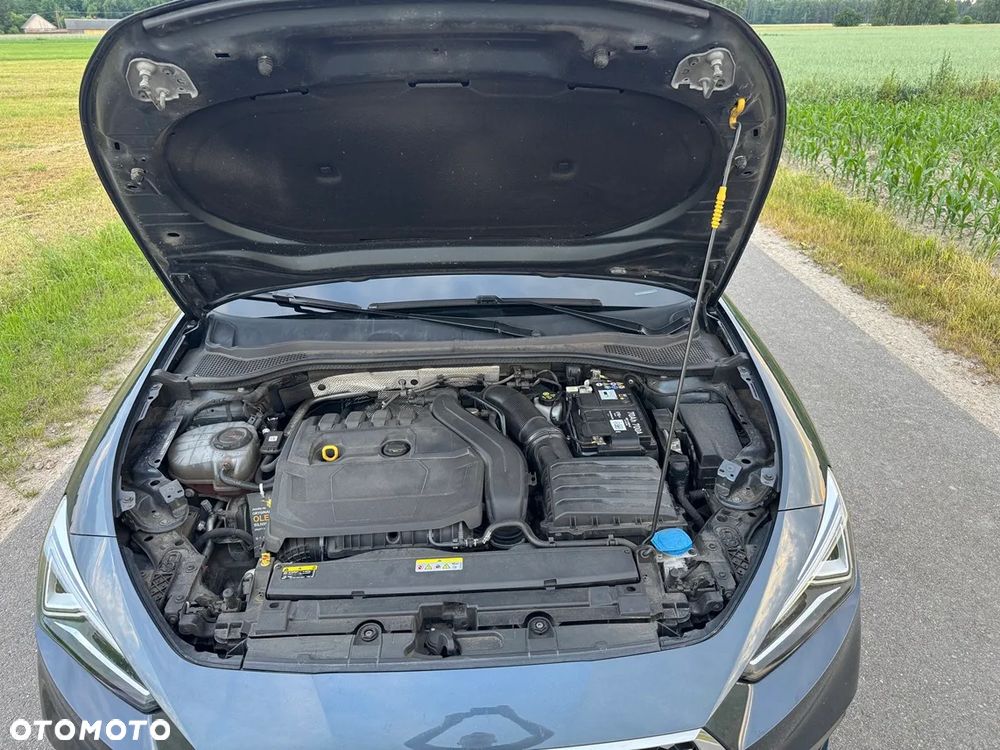 Seat Leon 1.5 eTSI Xcellence DSG - 15