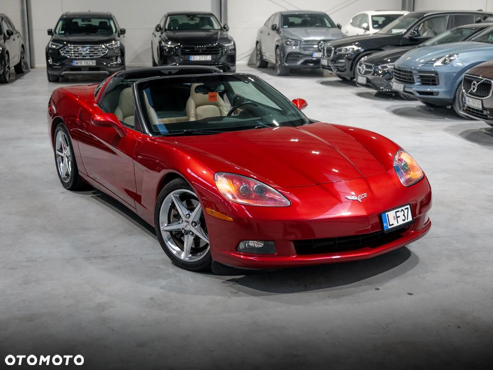 Chevrolet Corvette - 18