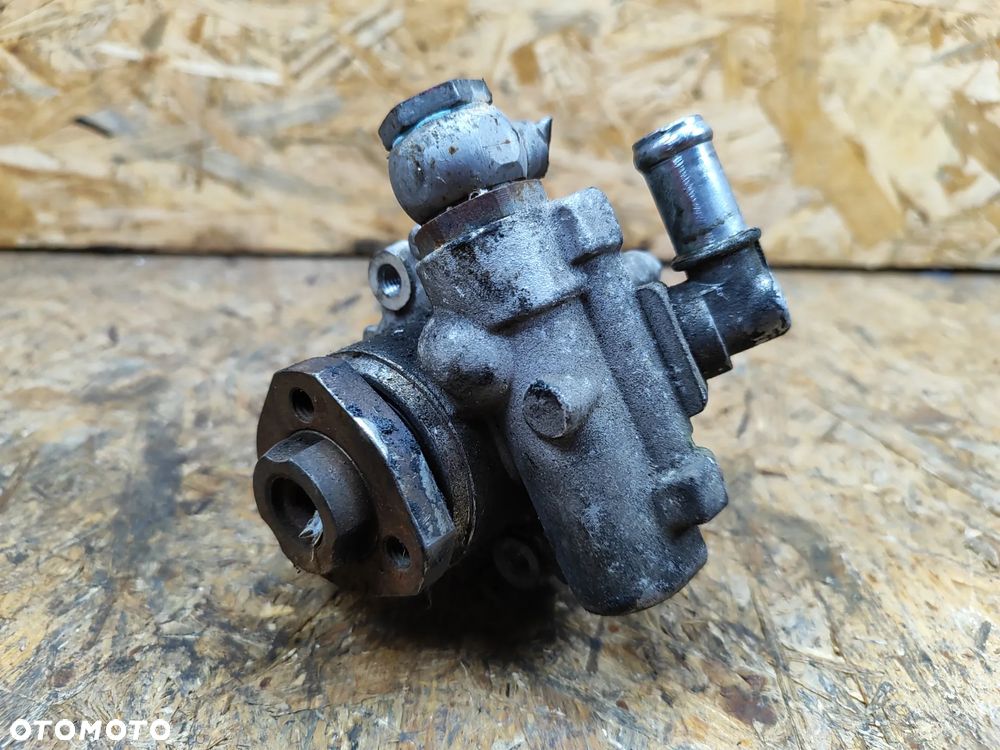 pompa wspomagania do VOLKSWAGEN crafter I 2,5tdi BJL