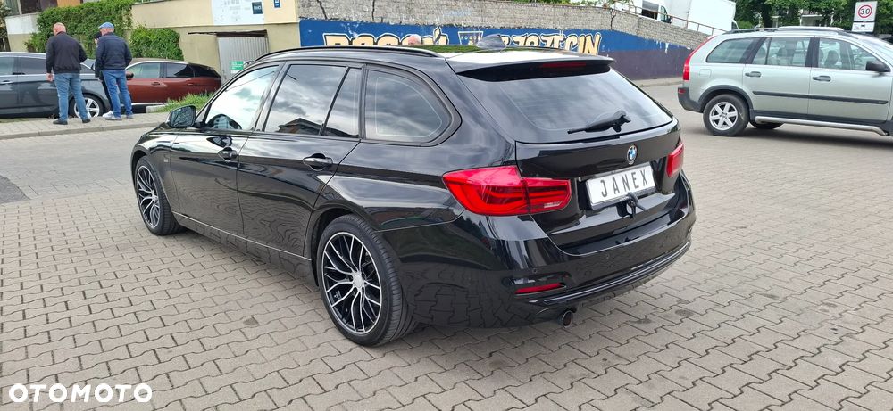 BMW Seria 3 318d Edition M Sport Shadow - 17