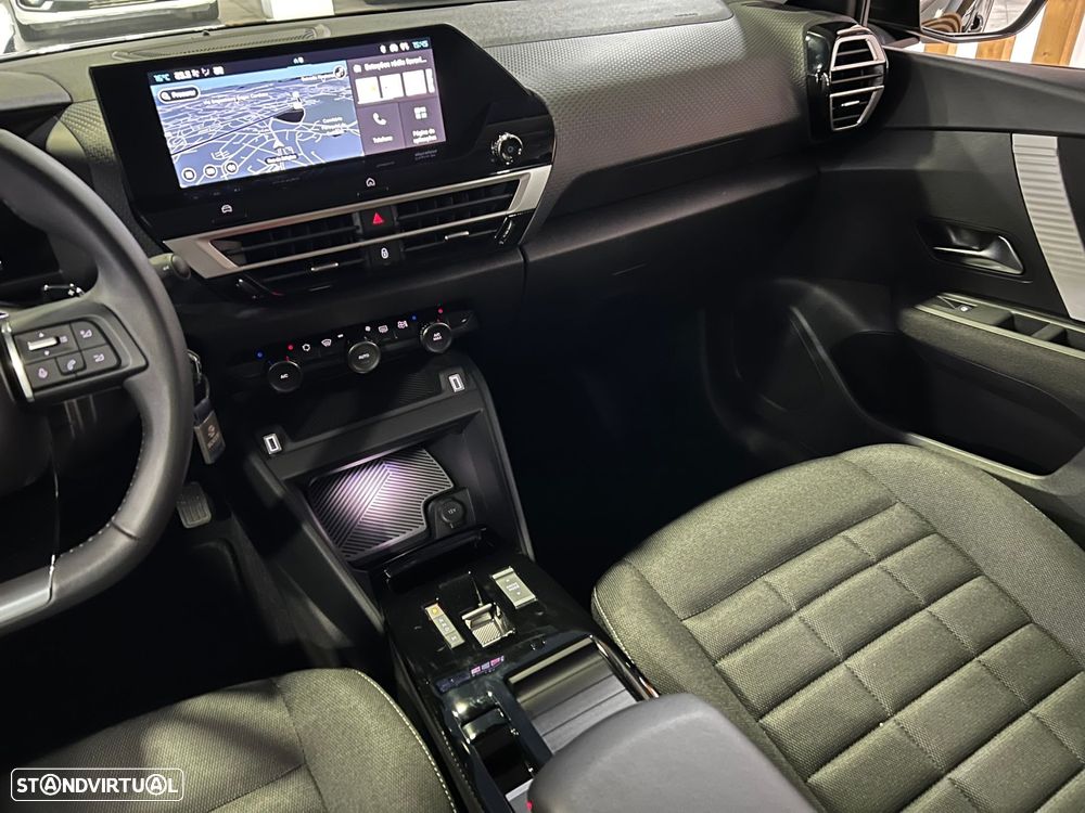 Citroën C4 1.2 Hybrid Plus e-DSC6 - 22