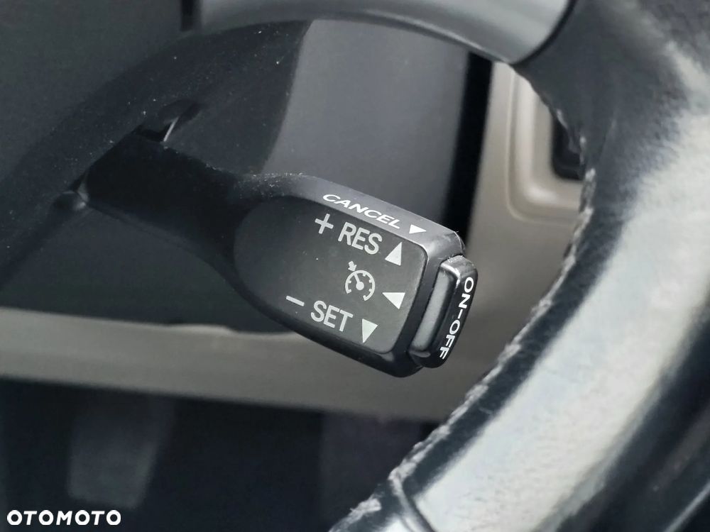 Lexus IS 200d Luxury Line - 13