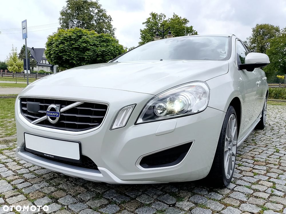 Volvo V60 - 15