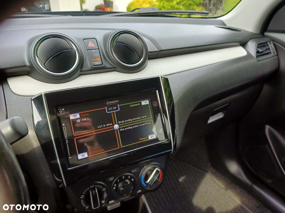 Suzuki Swift 1.2 Dualjet Hybrid Allgrip MT Comfort+ - 26