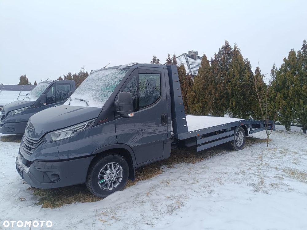 Mercedes-Benz Sprinter - 1